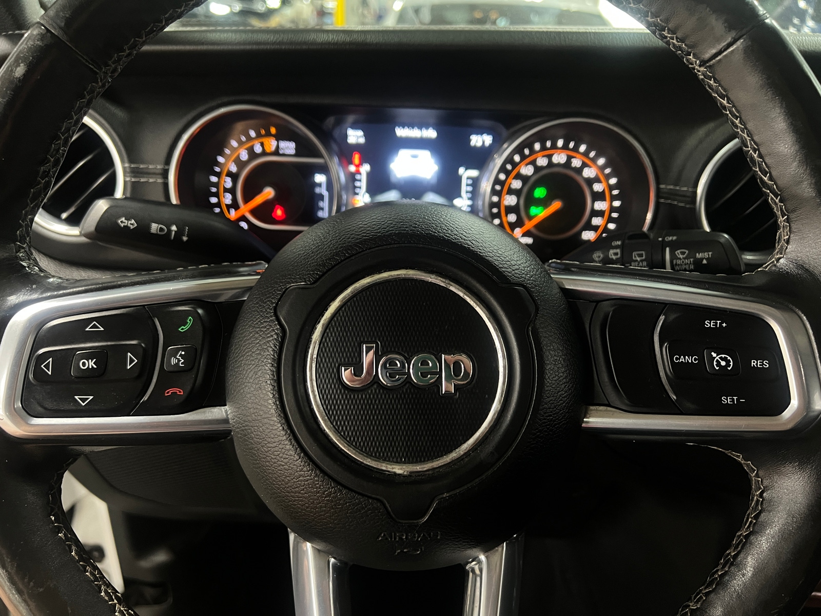 Thumbnail: 2018 Jeep Wrangler - 4