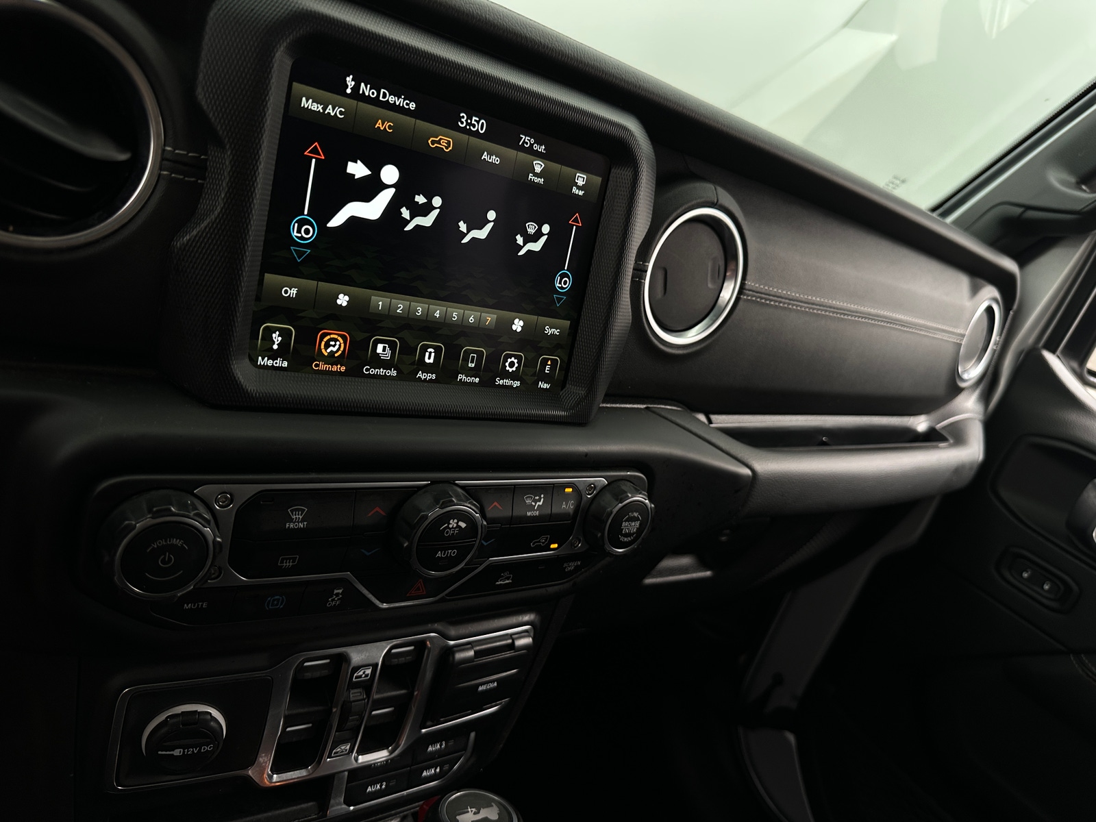 Thumbnail: 2023 Jeep Wrangler - 4