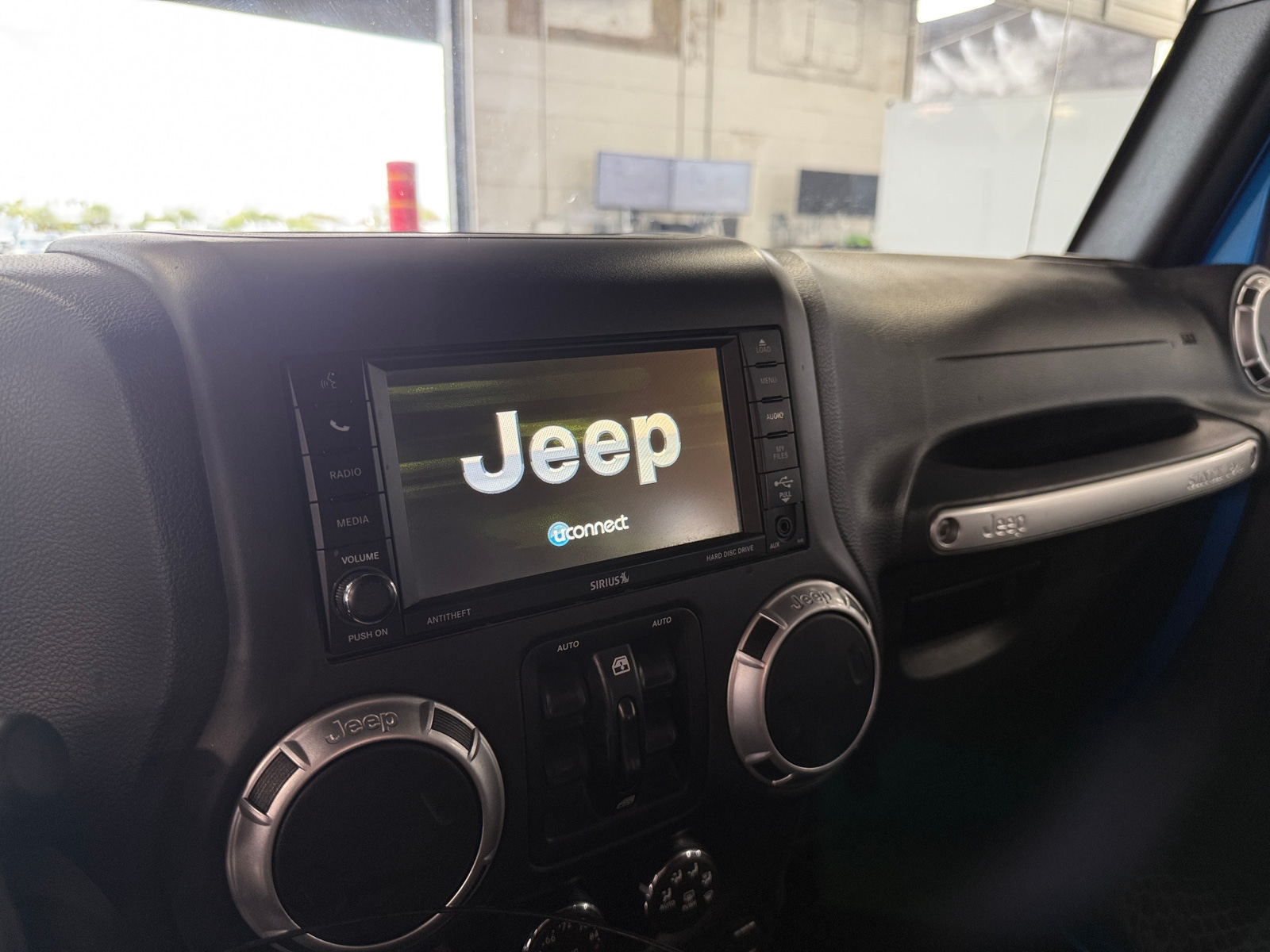 Thumbnail: 2015 Jeep Wrangler - 4