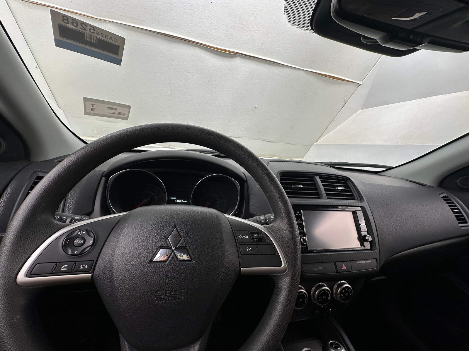 Thumbnail: 2023 Mitsubishi Outlander Sport - 3