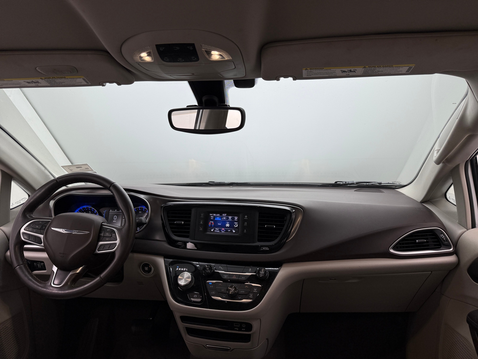 Thumbnail: 2017 Chrysler Pacifica - 2