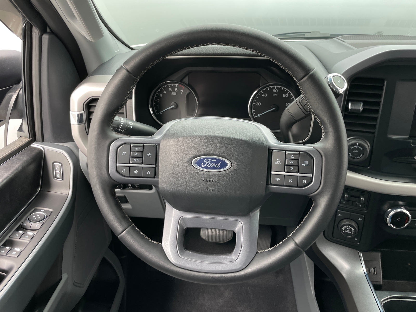 Thumbnail: 2023 Ford Econoline - 5
