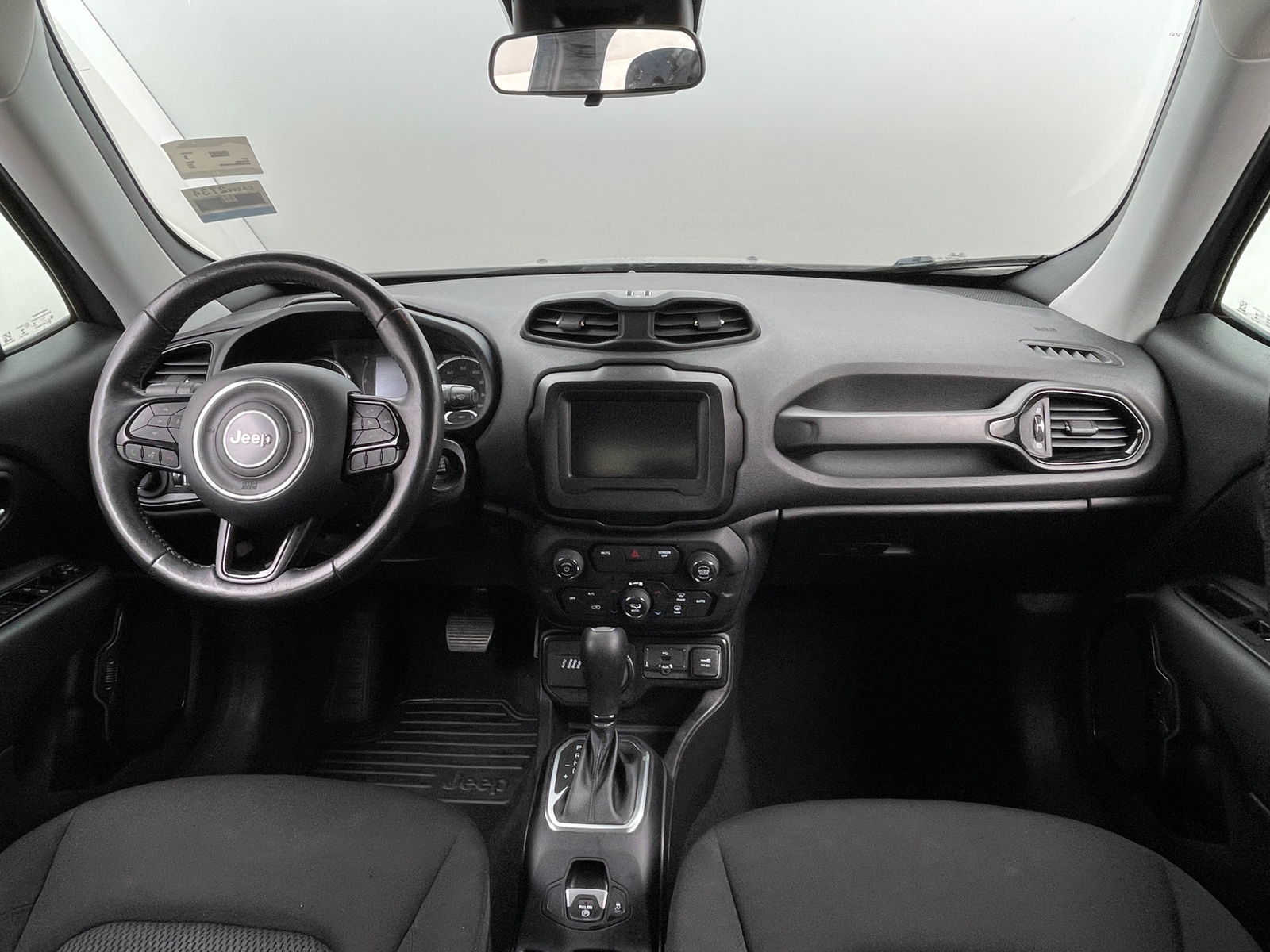 Thumbnail: 2020 Jeep Renegade - 3