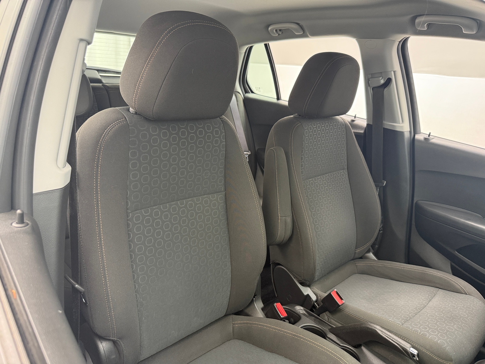 Thumbnail: 2019 Chevrolet Trax - 2