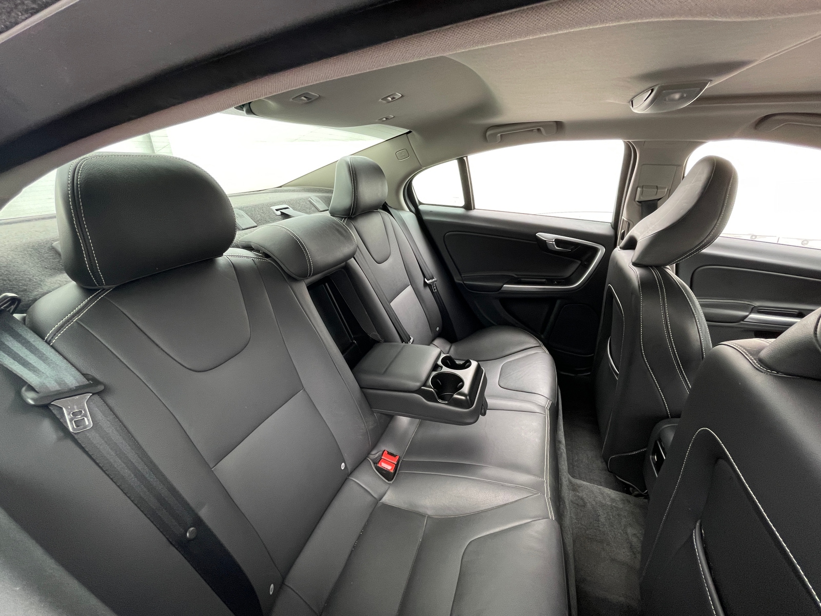 Thumbnail: 2018 Volvo S60 - 5