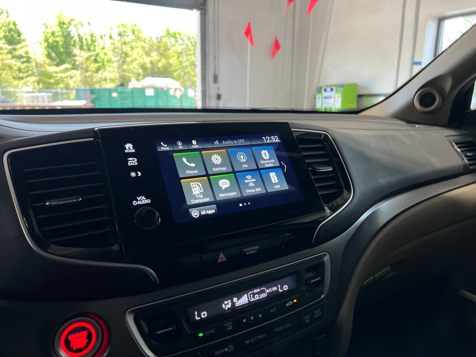 Thumbnail: 2020 Honda Pilot - 3