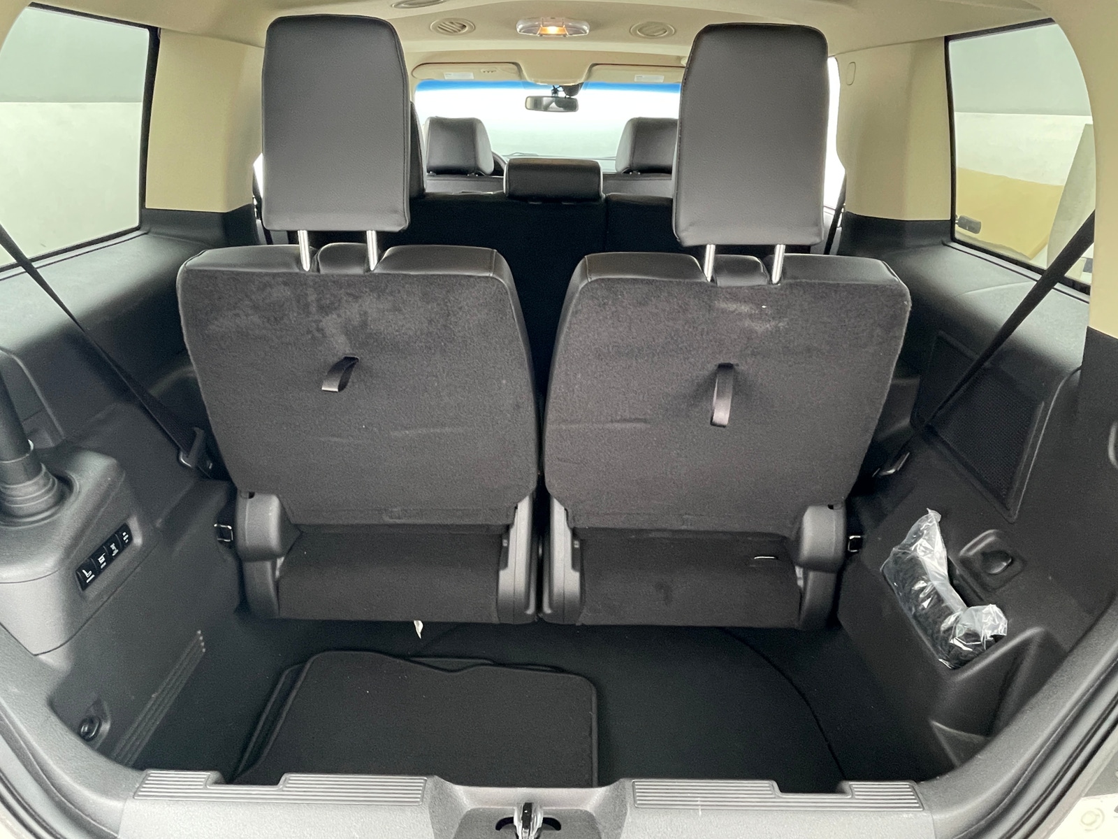 Thumbnail: 2019 Ford Flex - 6