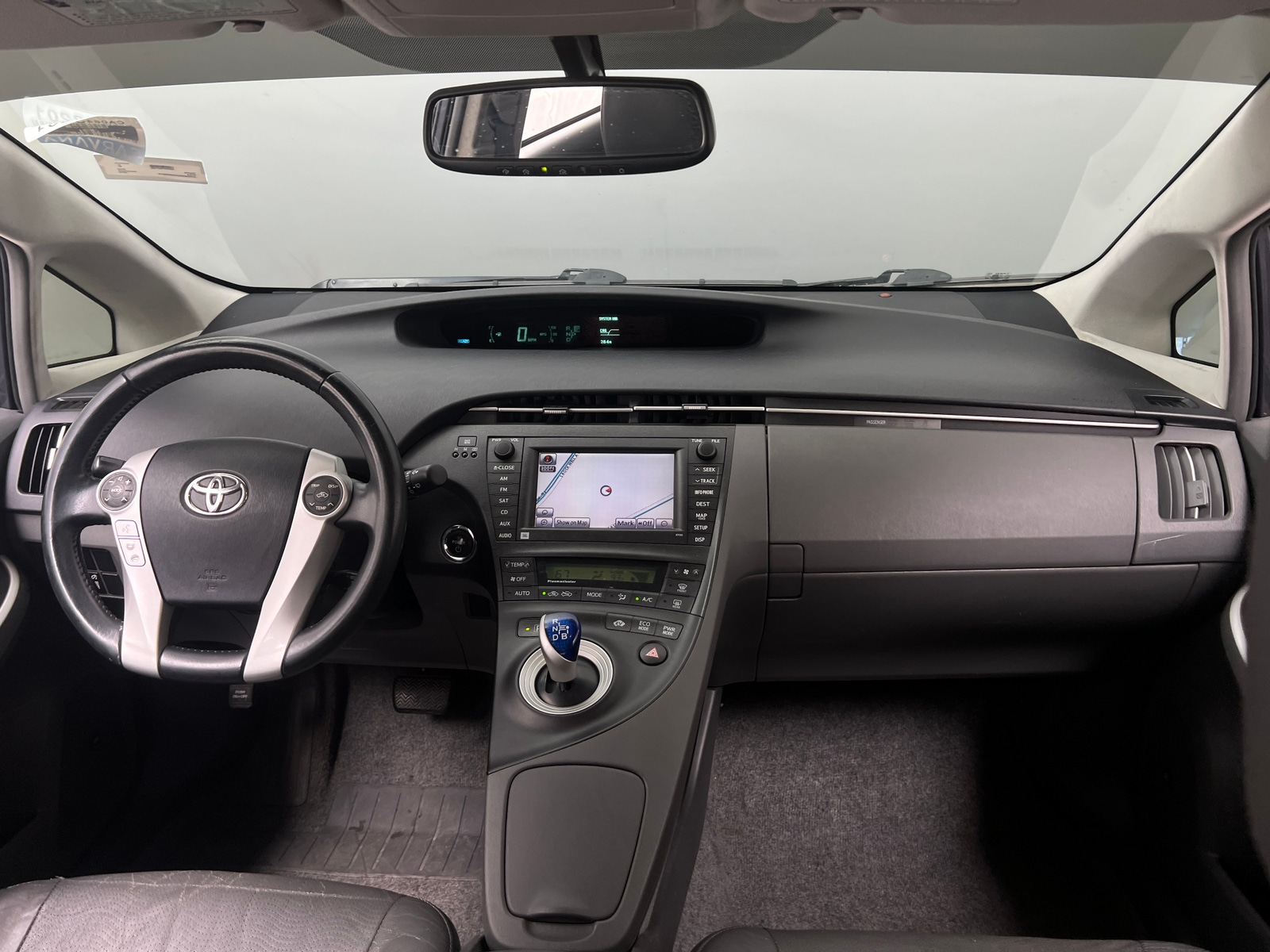 Thumbnail: 2010 Toyota Prius - 2