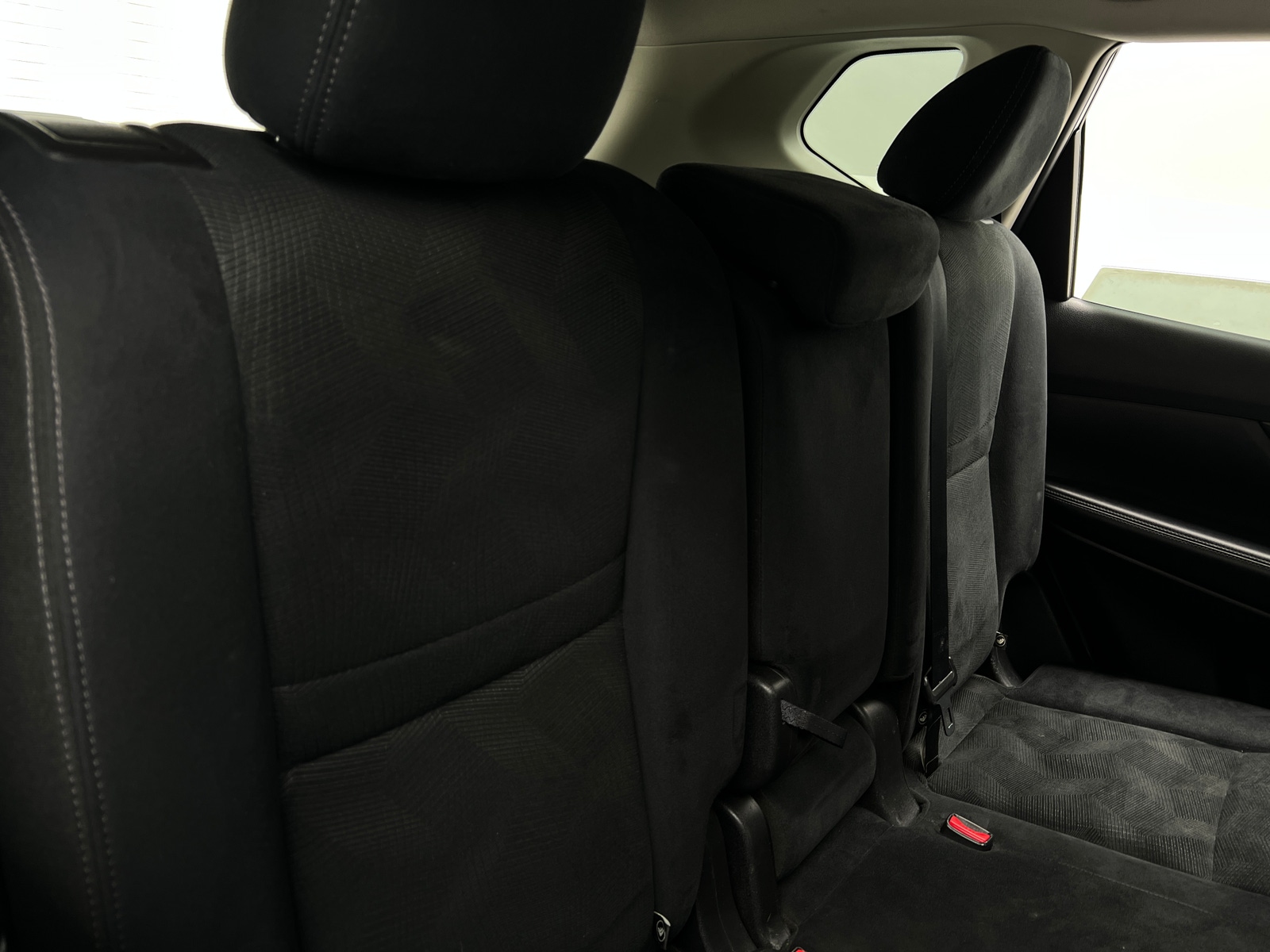 Thumbnail: 2016 Nissan Rogue - 6
