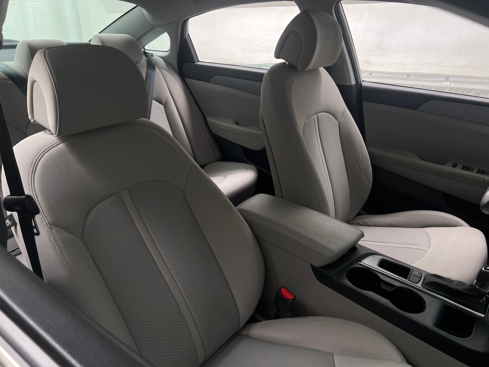 Thumbnail: 2017 Hyundai Sonata - 2