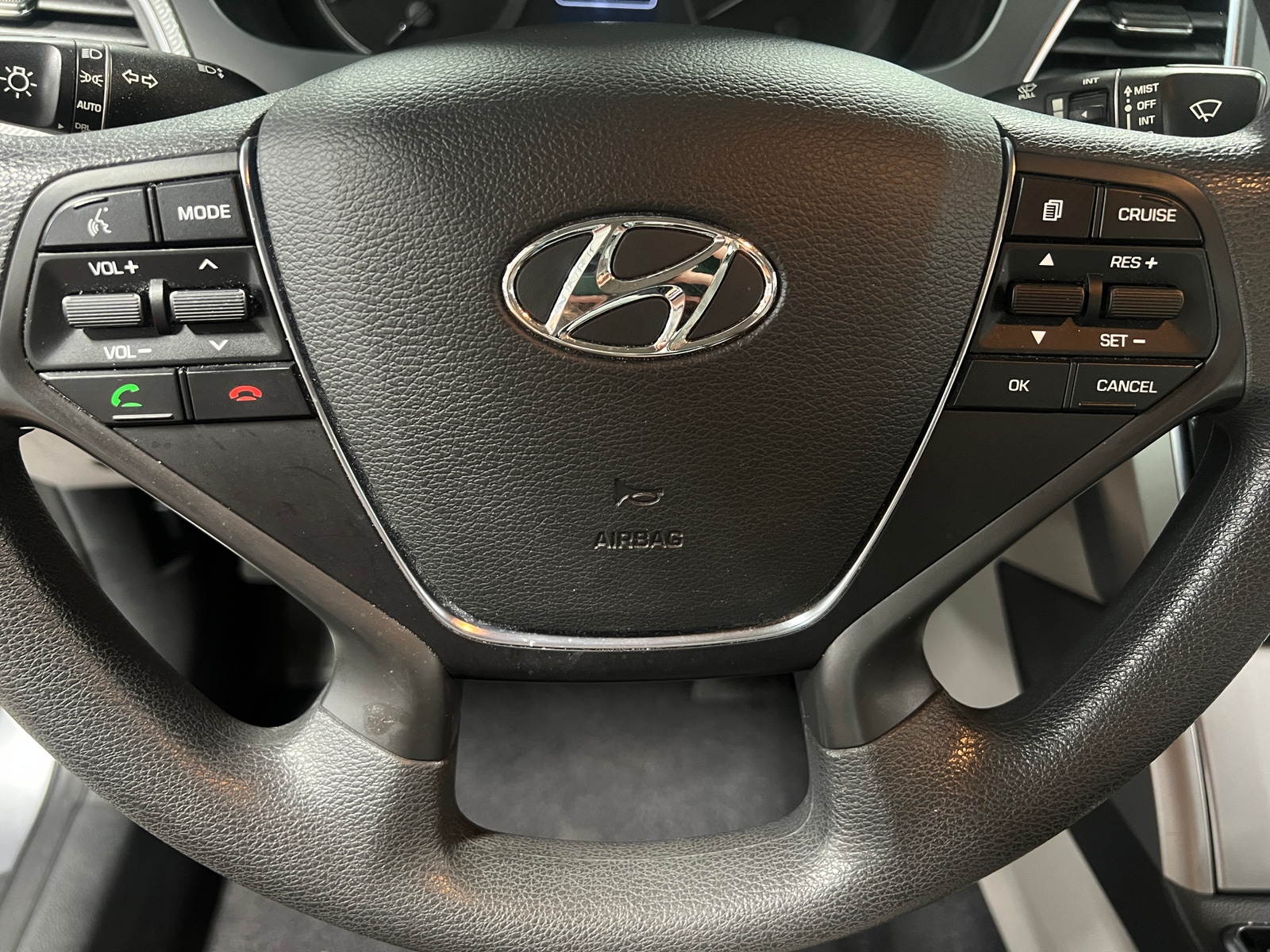 Thumbnail: 2017 Hyundai Sonata - 5