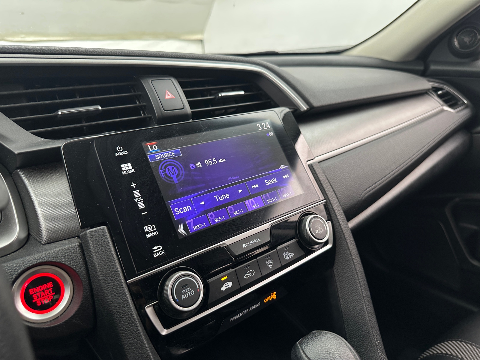 Thumbnail: 2018 Honda Civic - 4