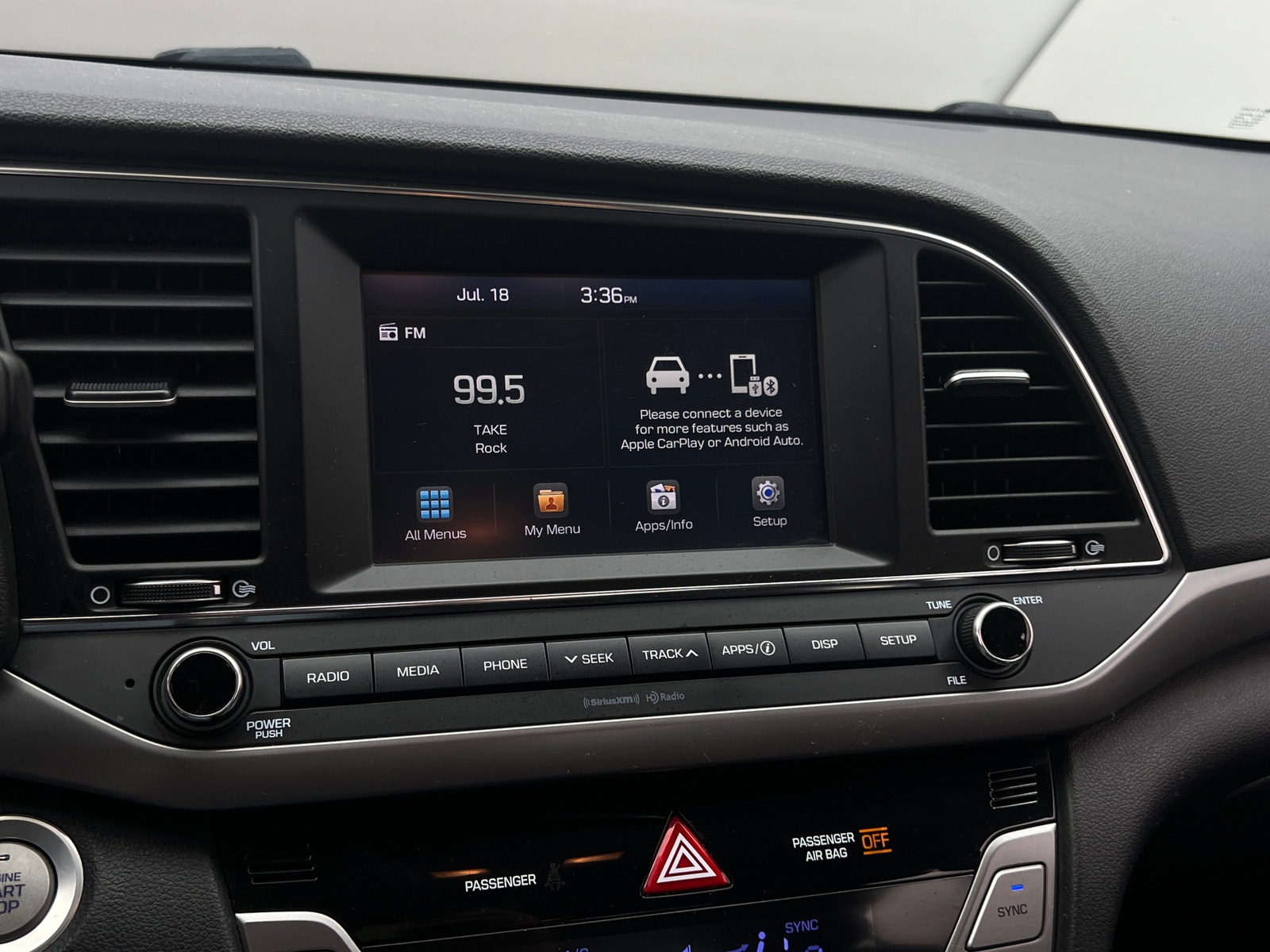 Thumbnail: 2017 Hyundai Elantra - 4