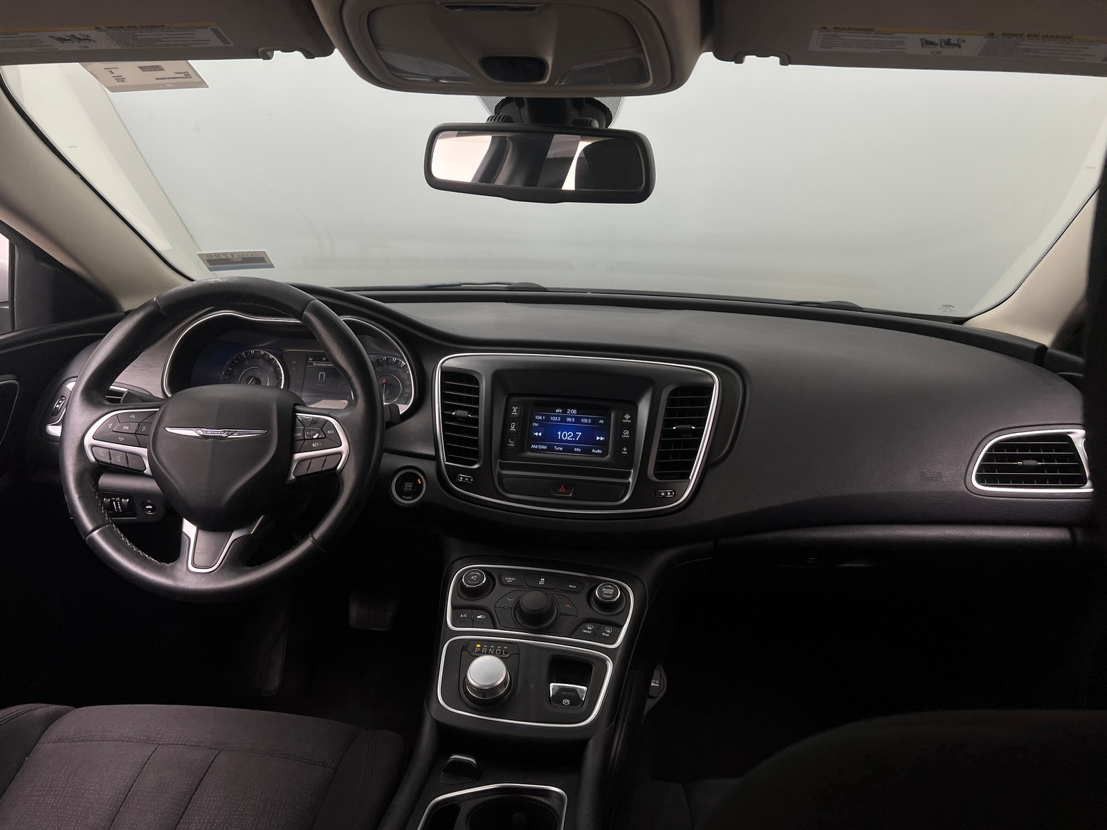 Thumbnail: 2015 Chrysler 200 - 3