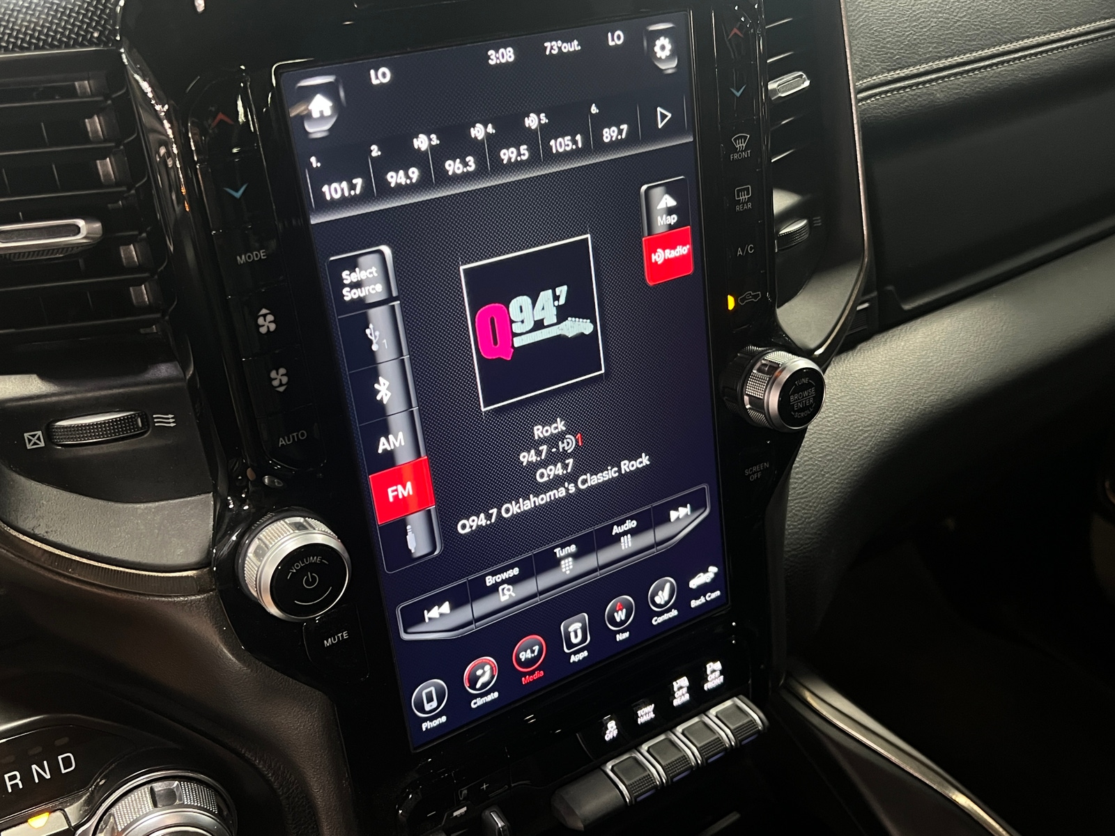 Thumbnail: 2021 RAM 1500 - 3
