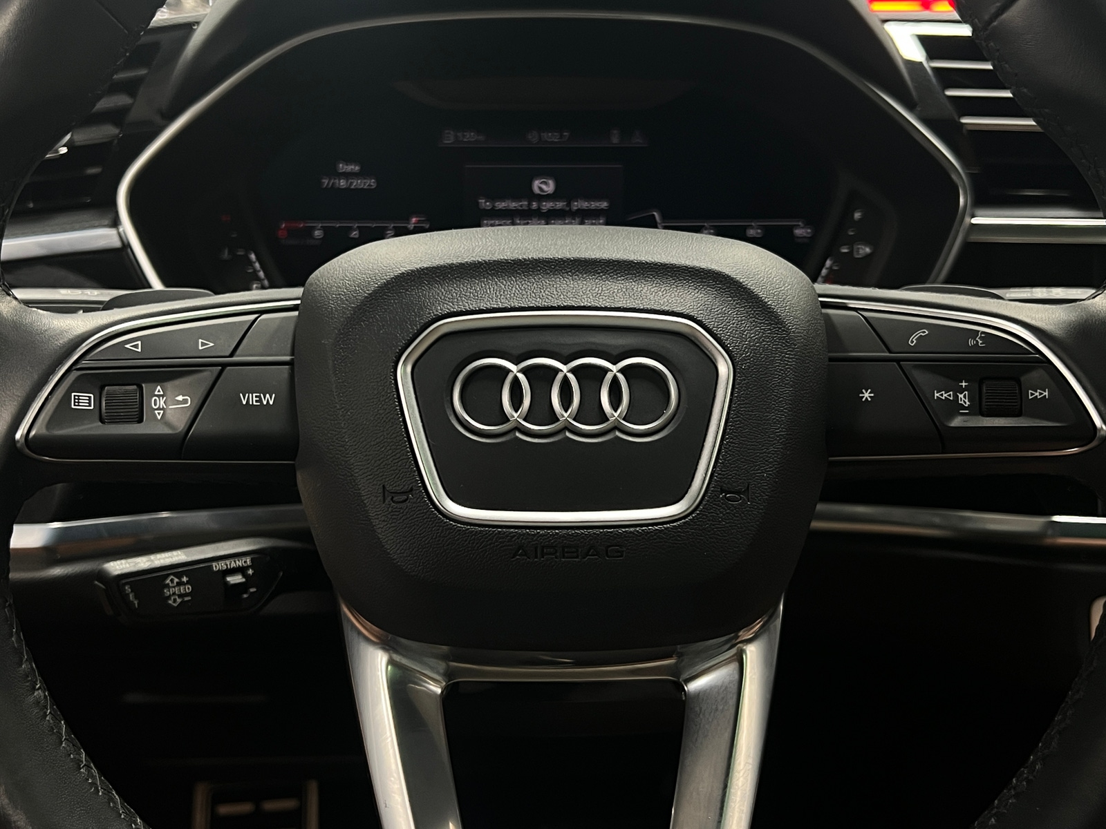 Thumbnail: 2021 Audi Q3 - 4