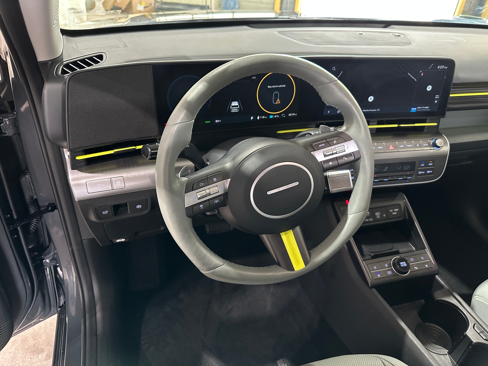 Thumbnail: 2024 Hyundai Kona - 4