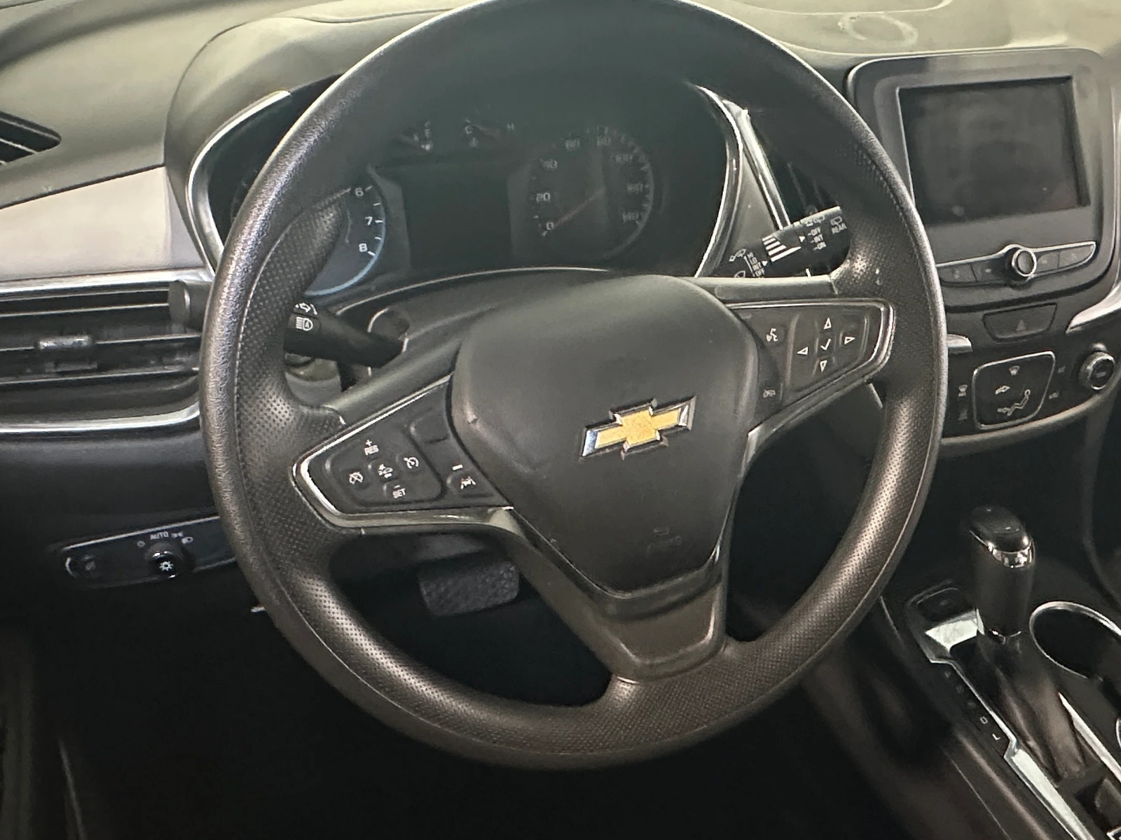 Thumbnail: 2021 Chevrolet Equinox - 3
