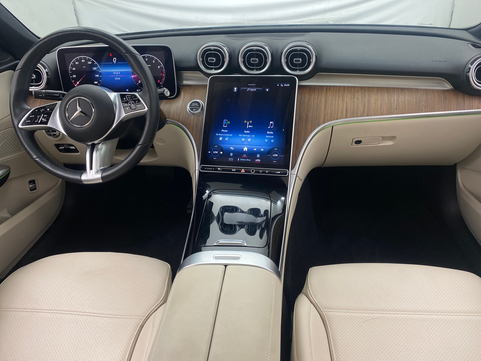 Thumbnail: 2023 Mercedes-Benz C-Class - 2