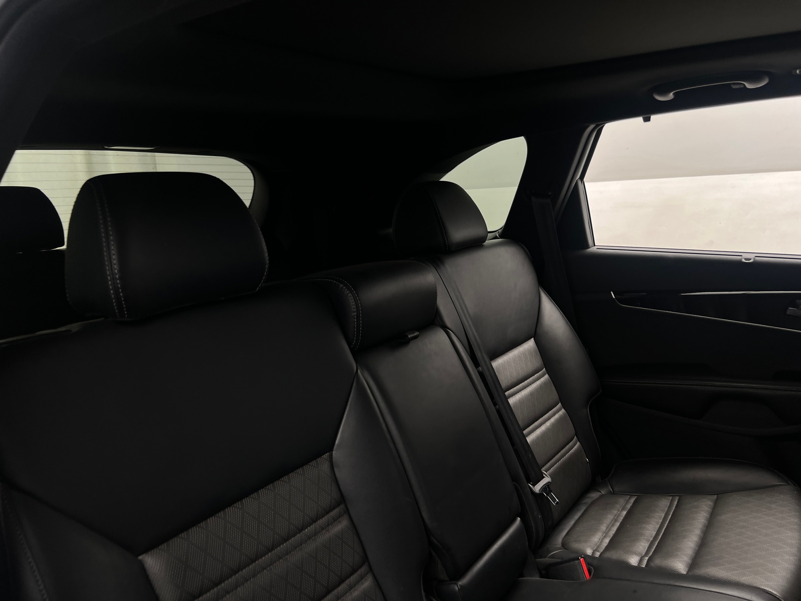 Thumbnail: 2019 Kia Sorento - 5