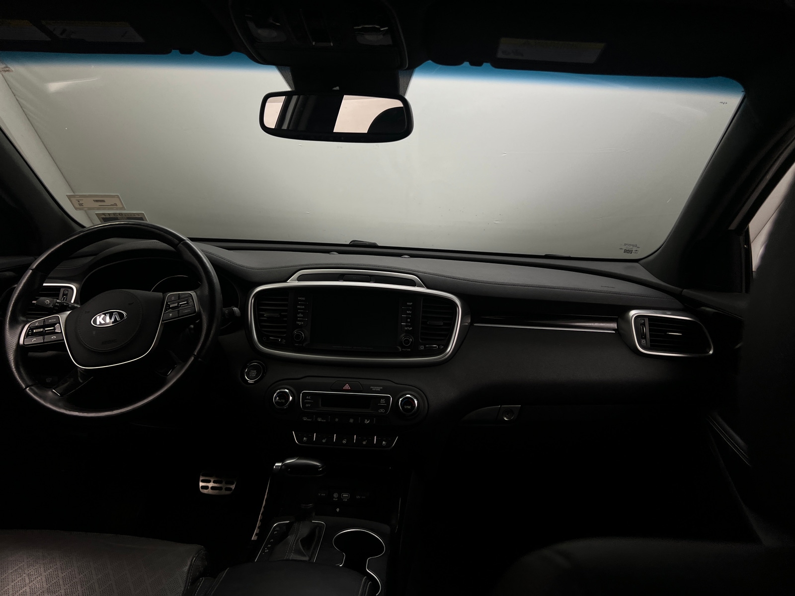 Thumbnail: 2019 Kia Sorento - 2