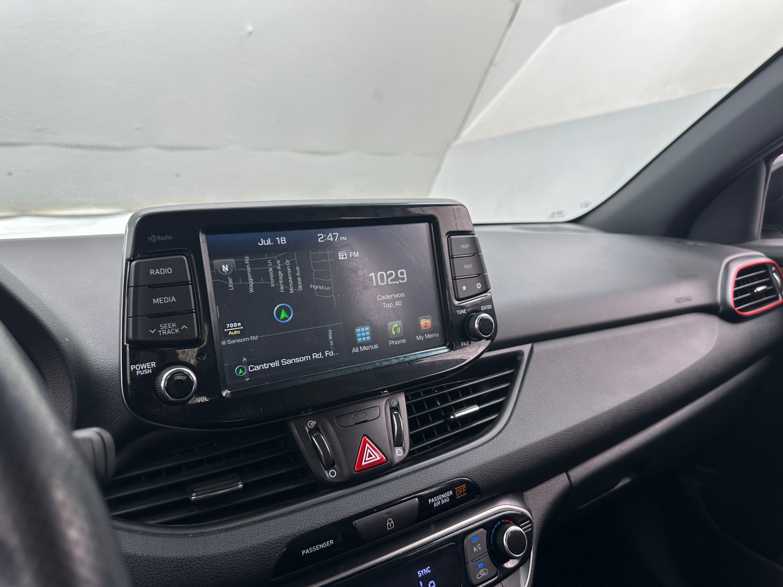 Thumbnail: 2019 Hyundai Elantra - 3