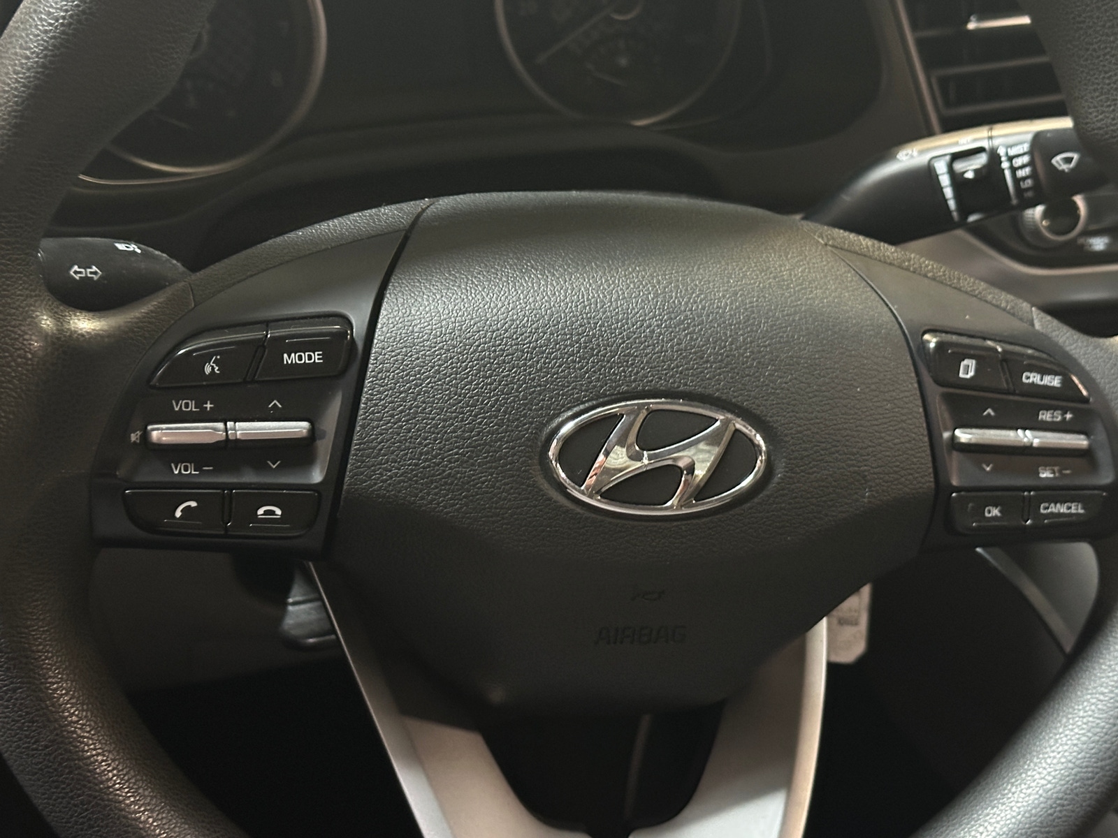 Thumbnail: 2020 Hyundai Elantra - 5
