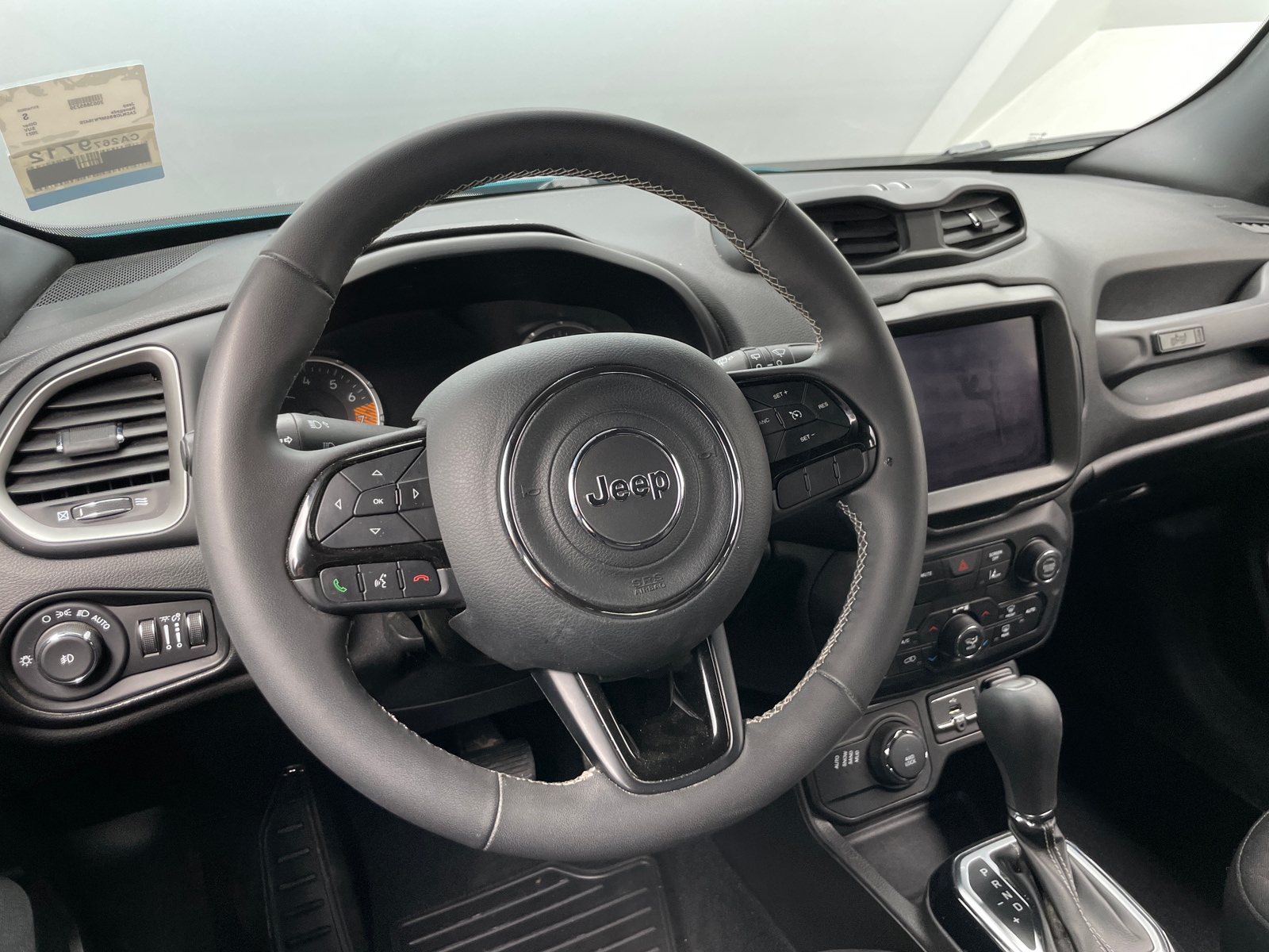 Thumbnail: 2021 Jeep Renegade - 5