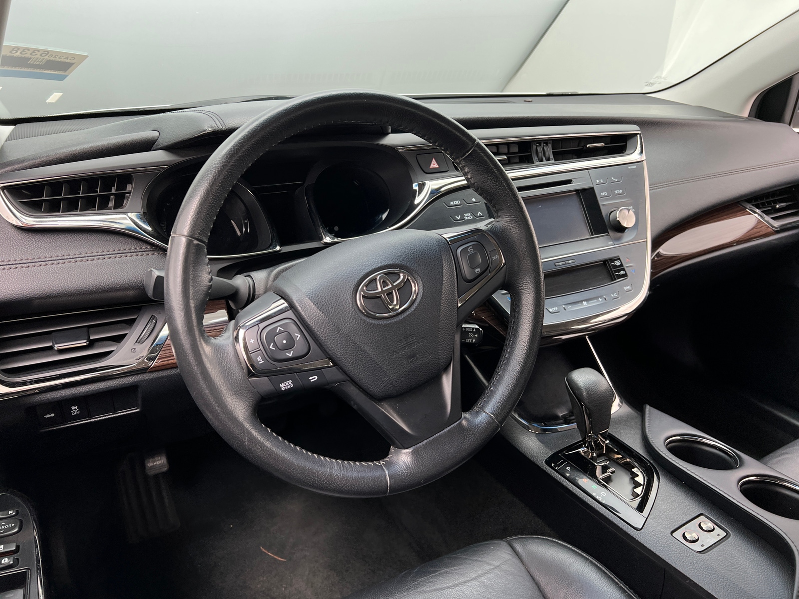 Thumbnail: 2013 Toyota Avalon - 4