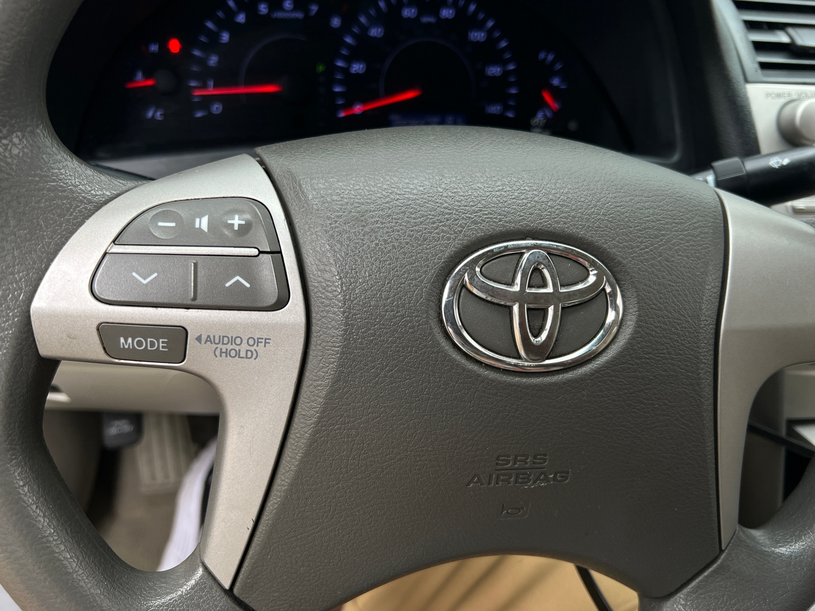 Thumbnail: 2011 Toyota Camry - 5