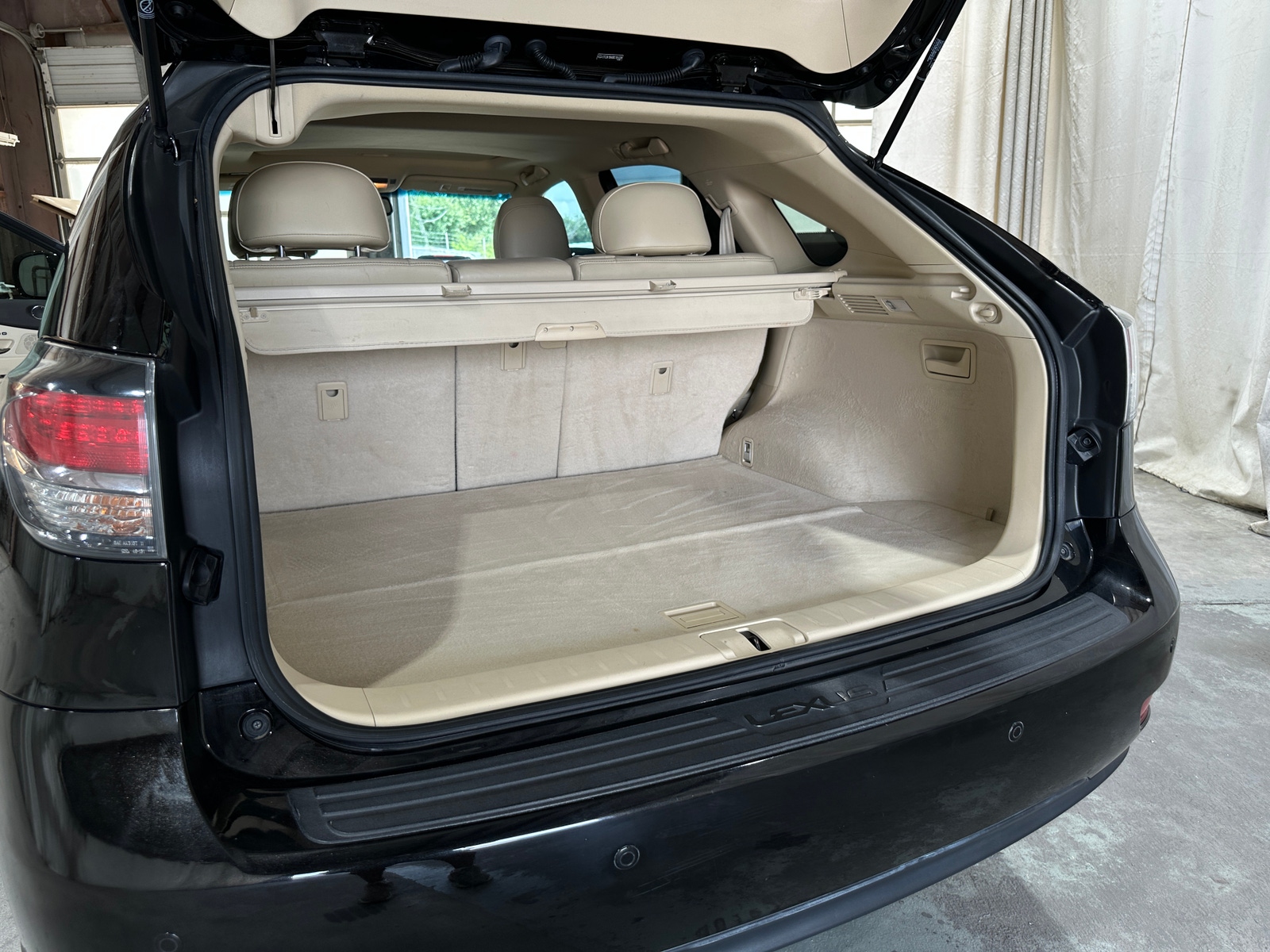 Thumbnail: 2013 Lexus RX - 7
