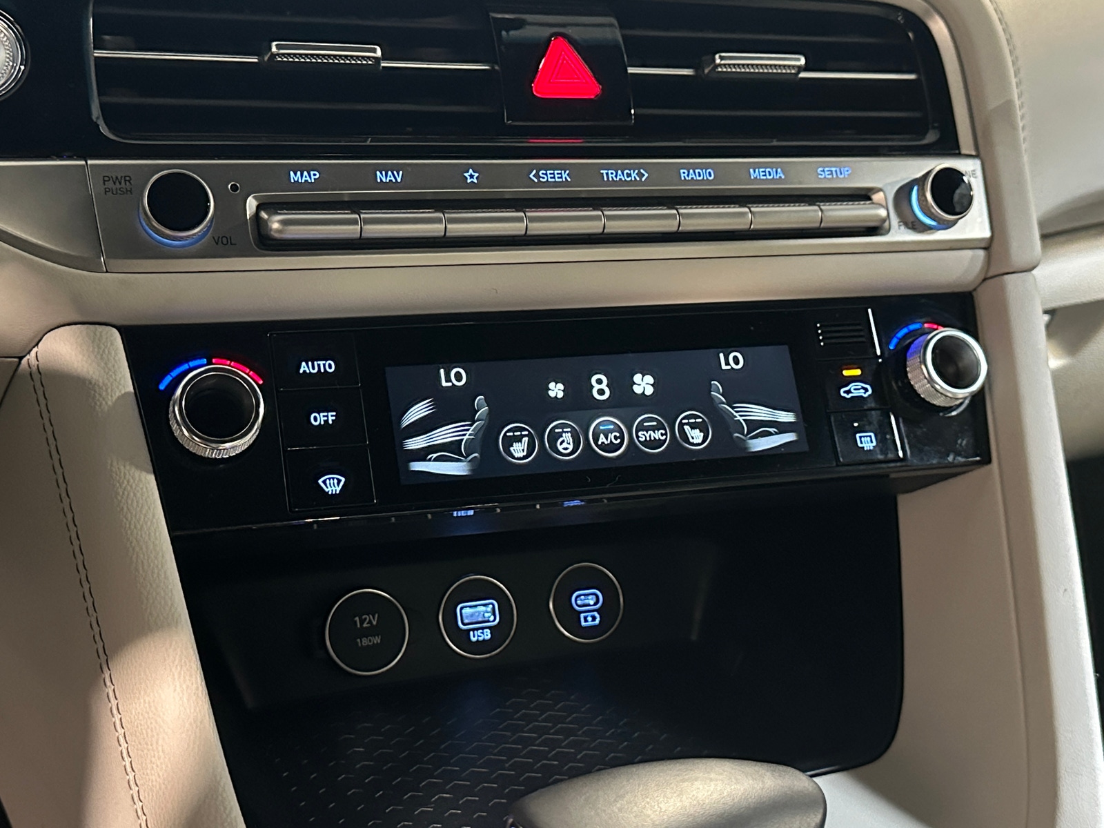 Thumbnail: 2025 Genesis G70 - 3