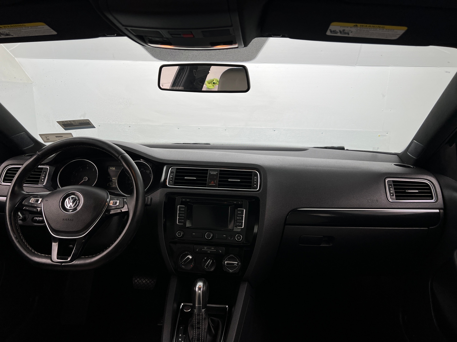 Thumbnail: 2015 Volkswagen Jetta - 3