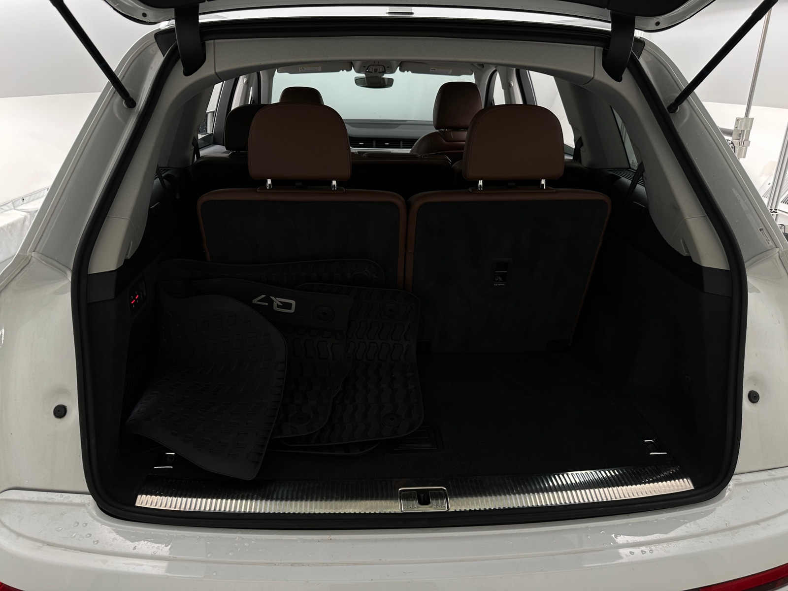 Thumbnail: 2019 Audi Q7 - 6