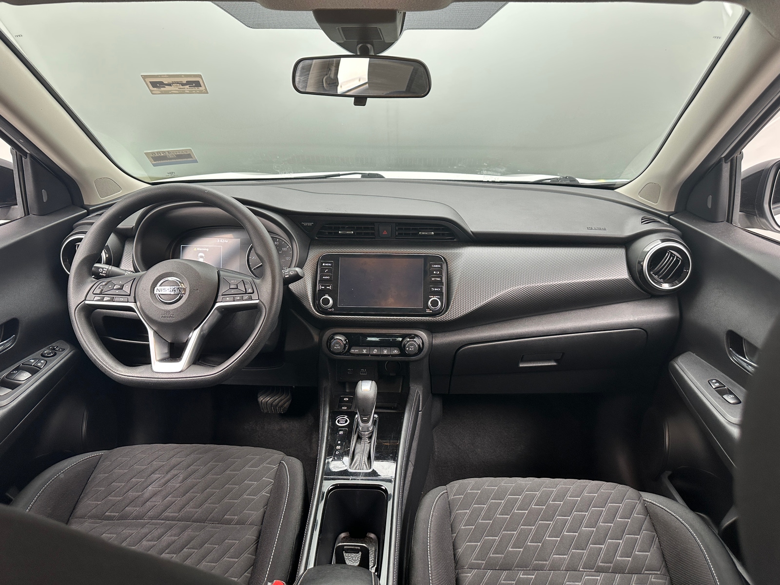 Thumbnail: 2021 Nissan Kicks - 3