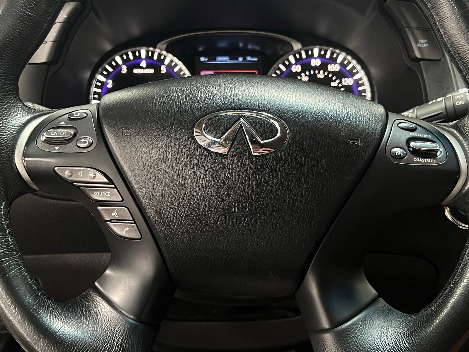 Thumbnail: 2015 INFINITI QX60 - 4
