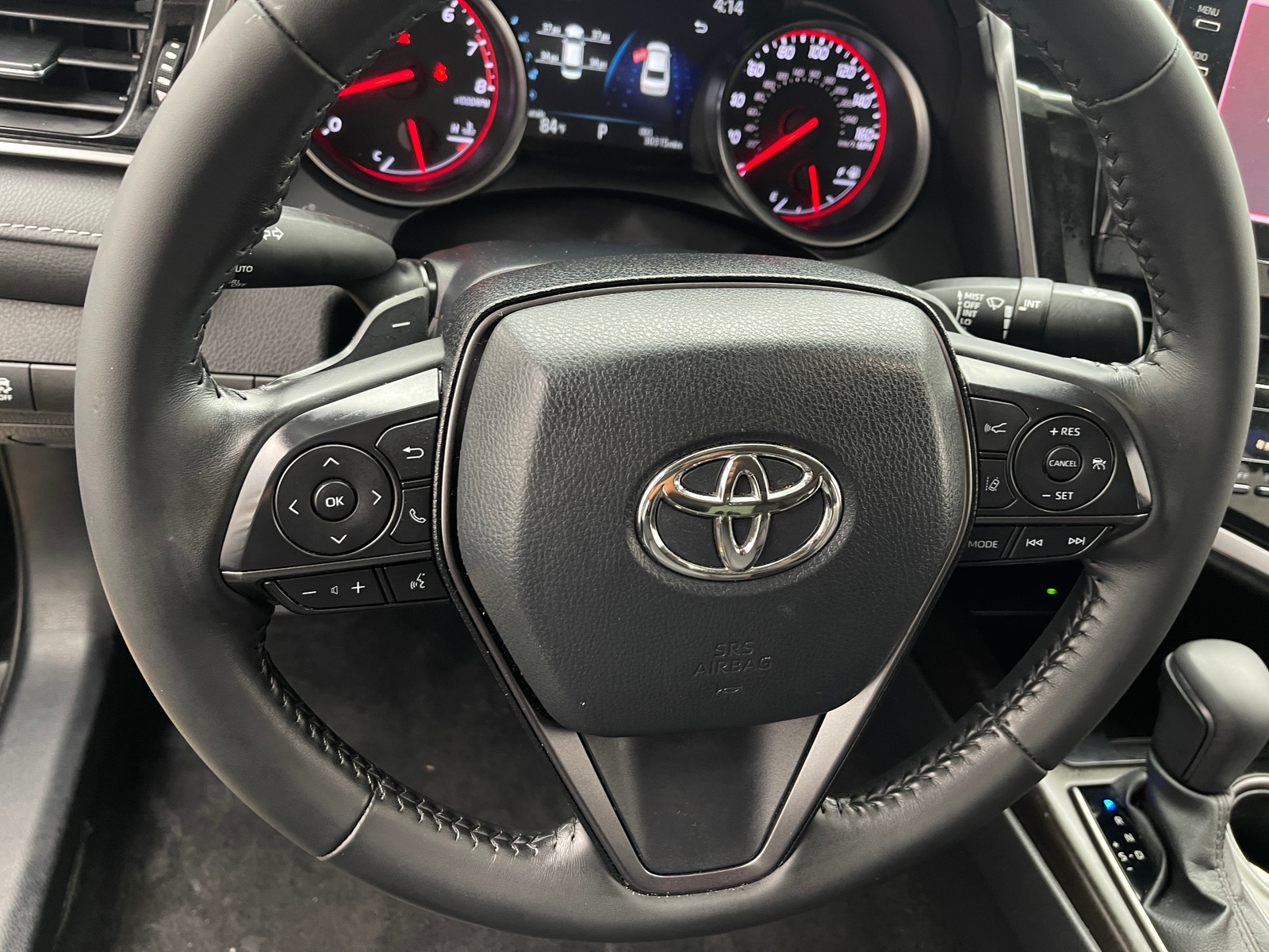Thumbnail: 2023 Toyota Camry - 4