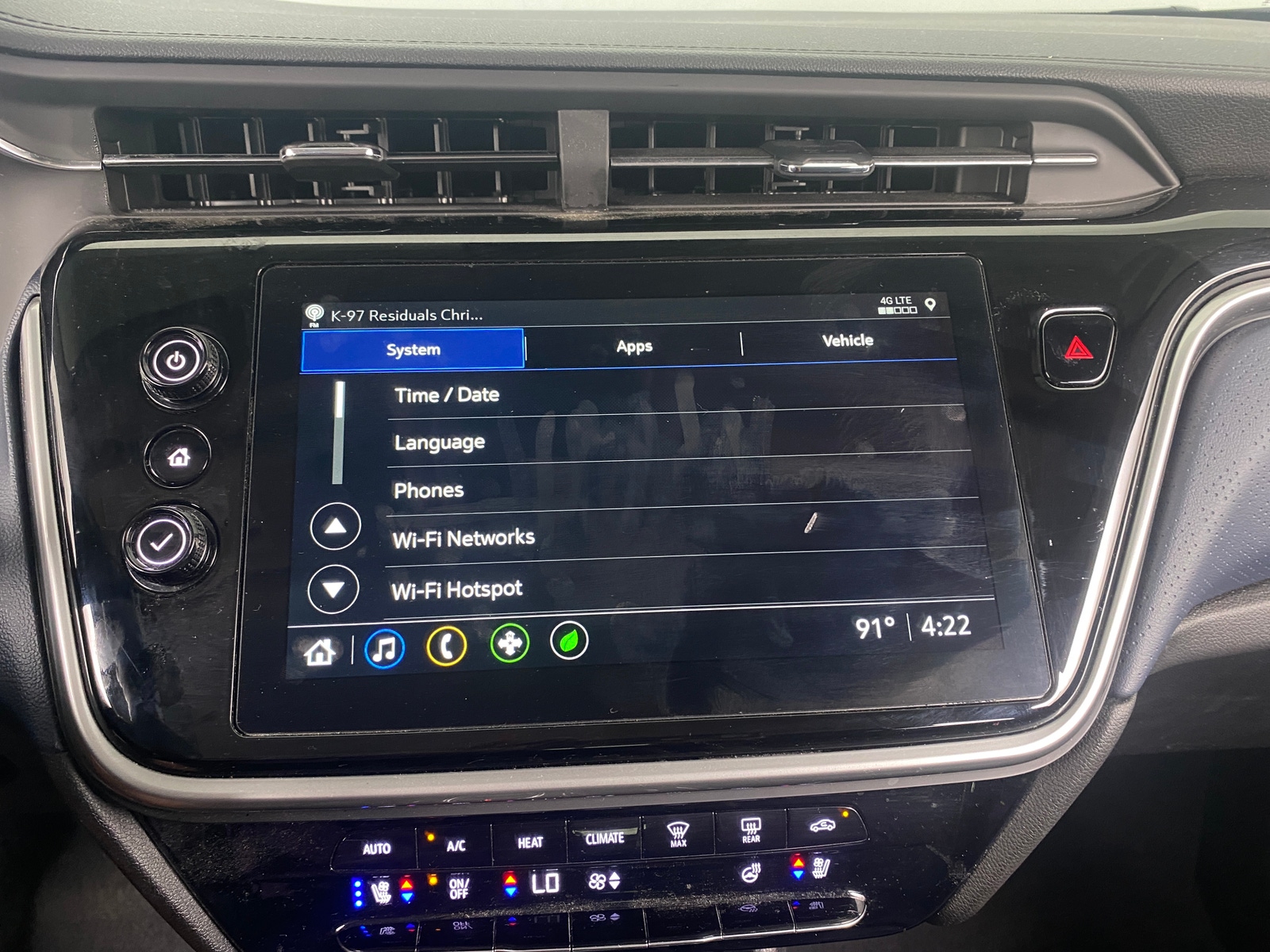 Thumbnail: 2023 Chevrolet Bolt EUV - 3