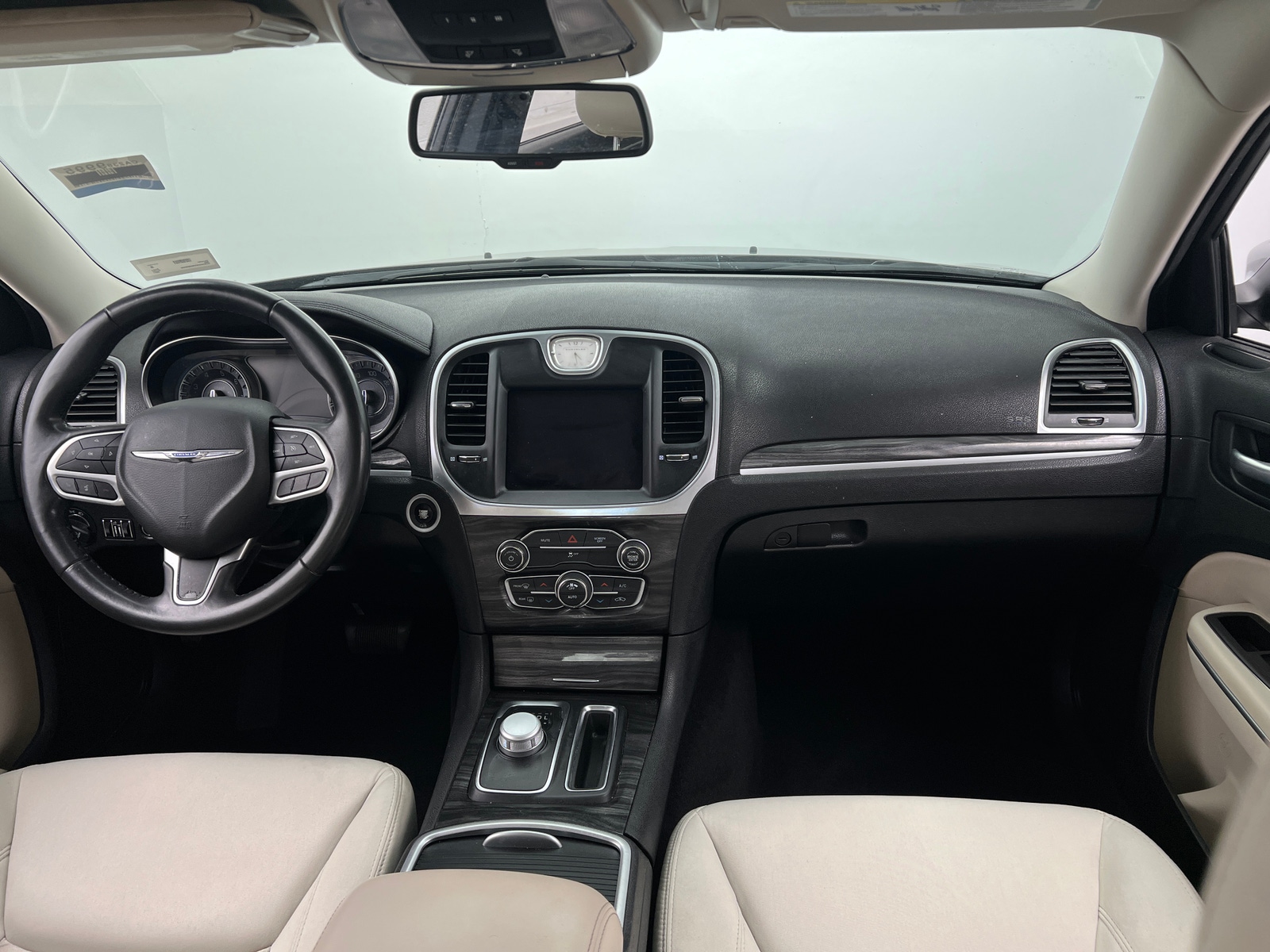Thumbnail: 2021 Chrysler 300 - 3
