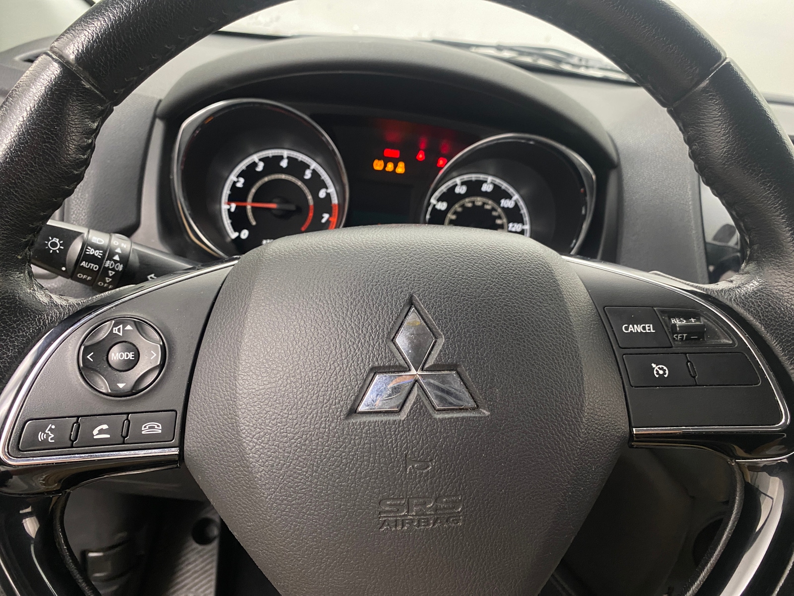Thumbnail: 2018 Mitsubishi Outlander Sport - 5