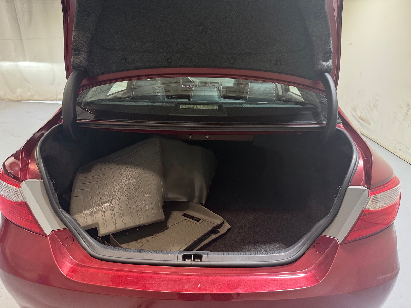 Thumbnail: 2015 Toyota Camry - 7