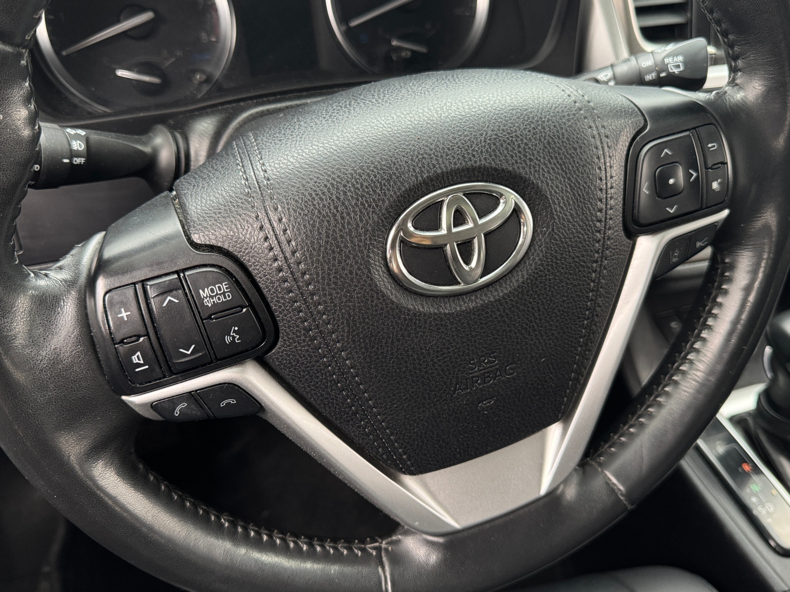 Thumbnail: 2019 Toyota Highlander - 5
