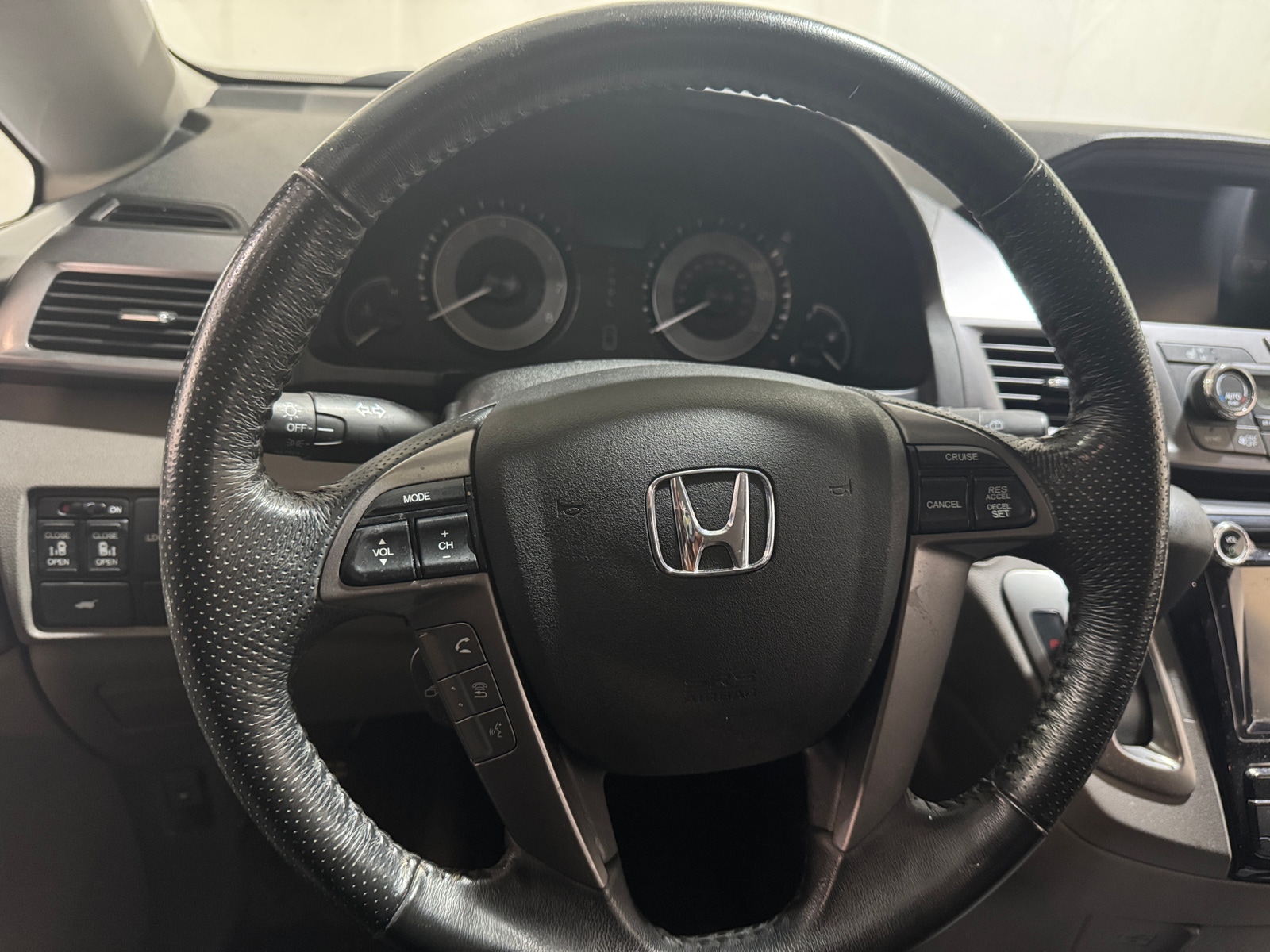 Thumbnail: 2014 Honda Odyssey - 4