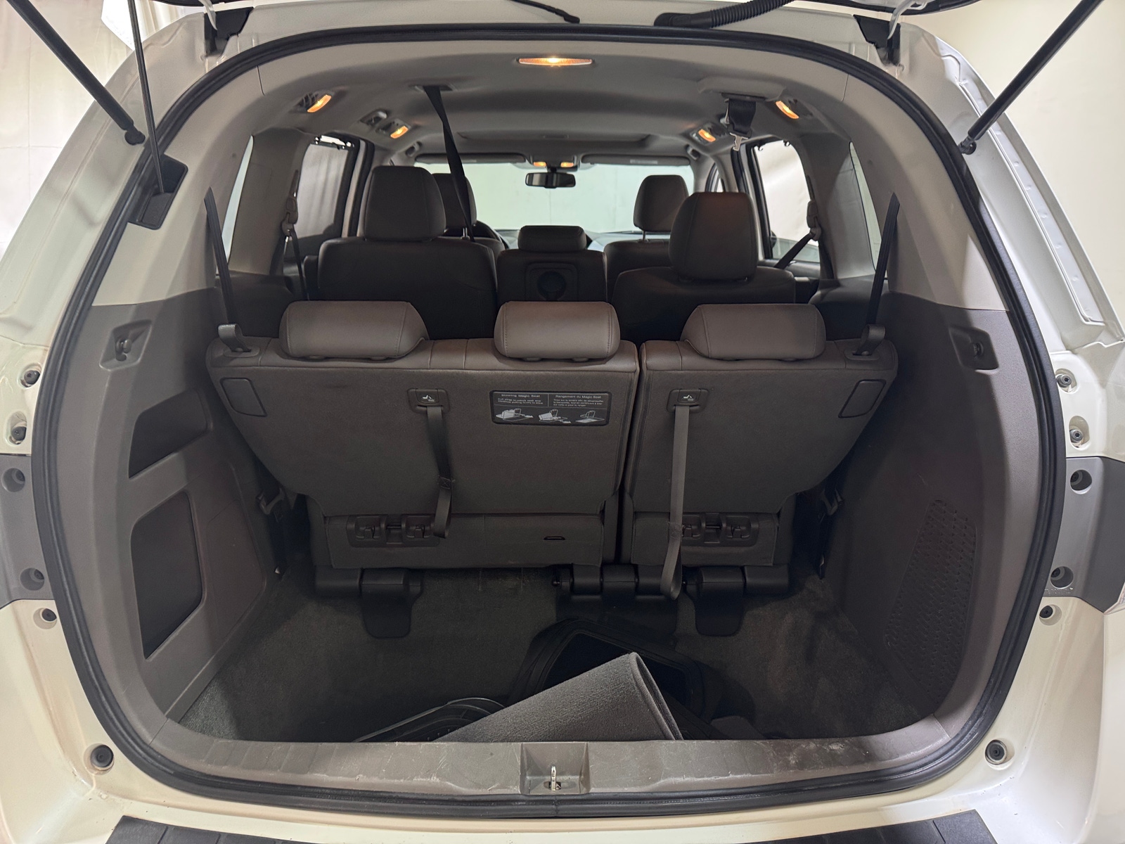Thumbnail: 2014 Honda Odyssey - 6