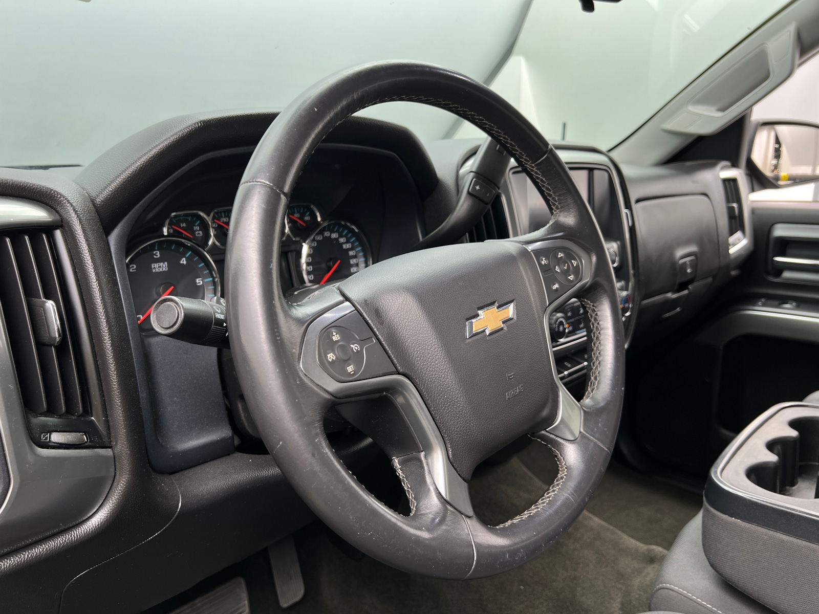 Thumbnail: 2018 Chevrolet Silverado 1500 - 5