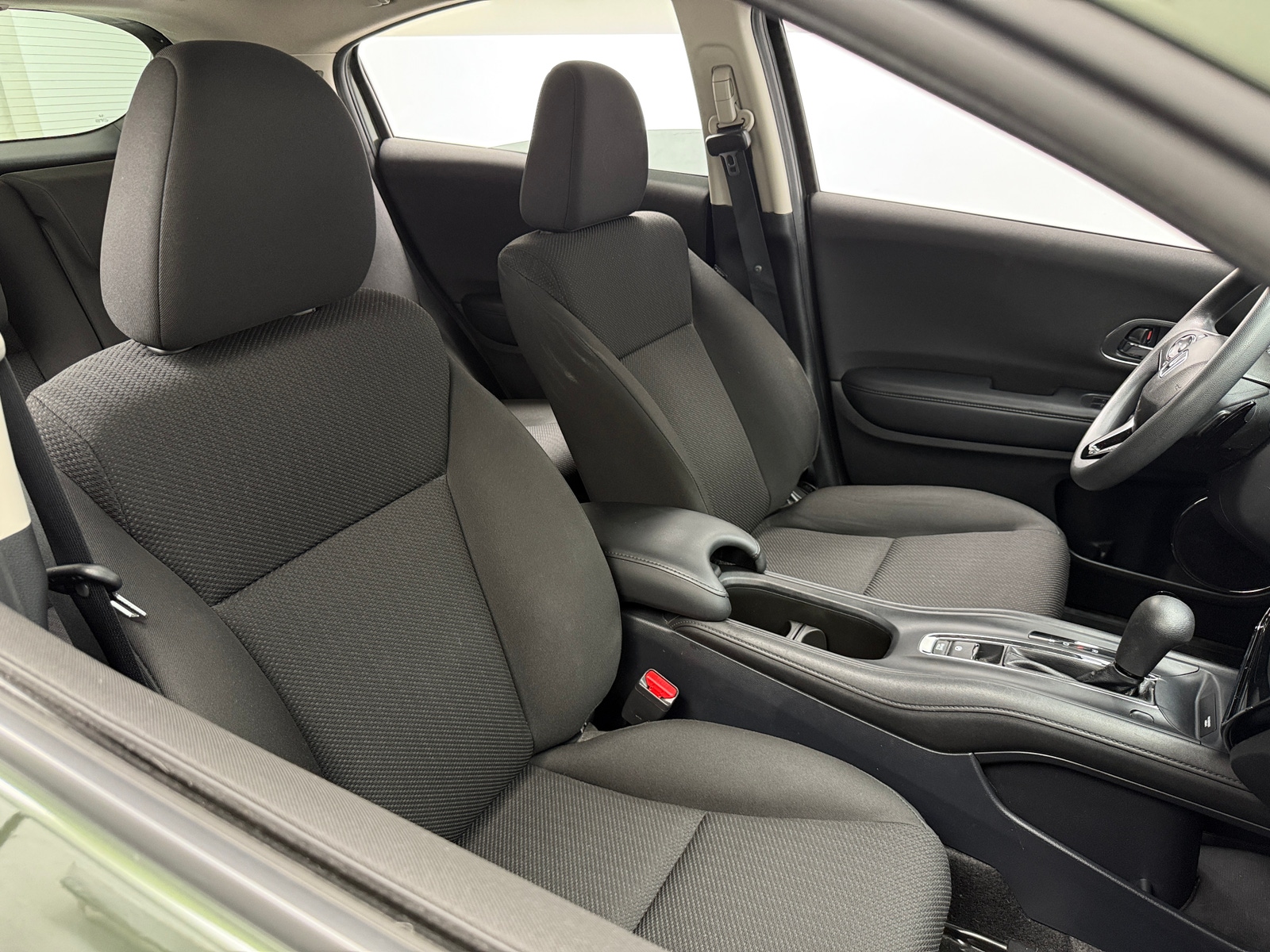 Thumbnail: 2018 Honda HR-V - 2