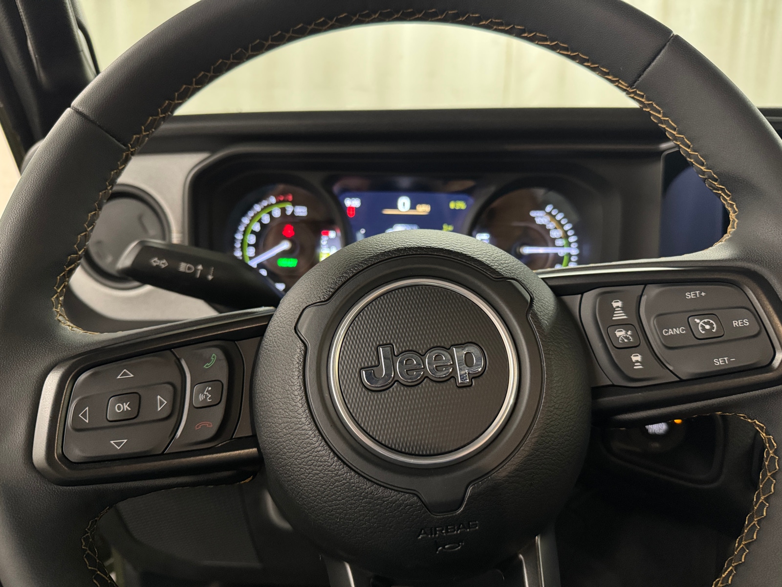 Thumbnail: 2024 Jeep Wrangler - 5