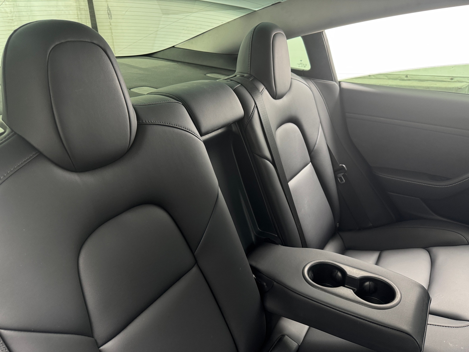 Thumbnail: 2021 Tesla Model 3 - 4