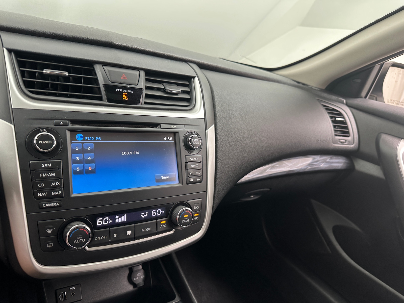 Thumbnail: 2016 Nissan Altima - 3
