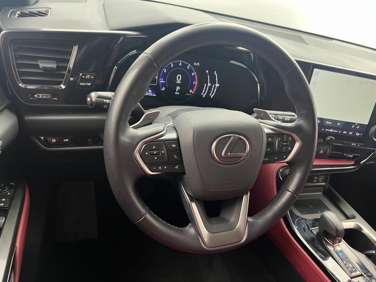 Thumbnail: 2022 Lexus NX - 4